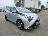 Toyota Aygo AYGO x-play Team D*1. Hand*Kamera*Klima* - Toyota Aygo (X) in Stuttgart