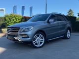 Mercedes-Benz ML 250*SPORTPAKET*LEDER*NAVI*XENON*AHK*20ZOLL* - Mercedes-Benz ML 250 aus 2012