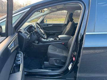 Ford S-Max - 9
