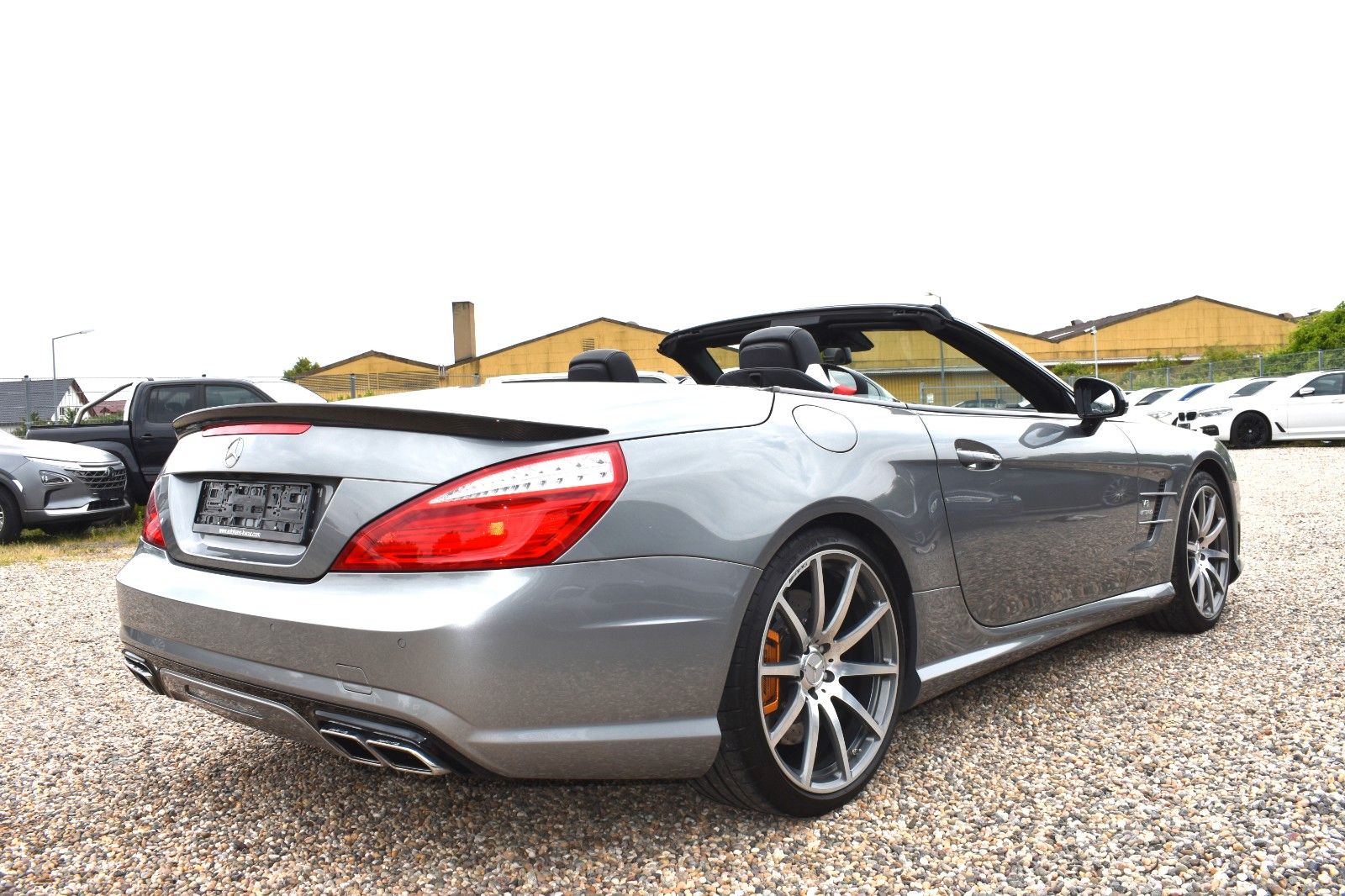 Fahrzeugabbildung Mercedes-Benz SL 63 AMG Carbonp.B&O Keramikbre. Softclose Gara