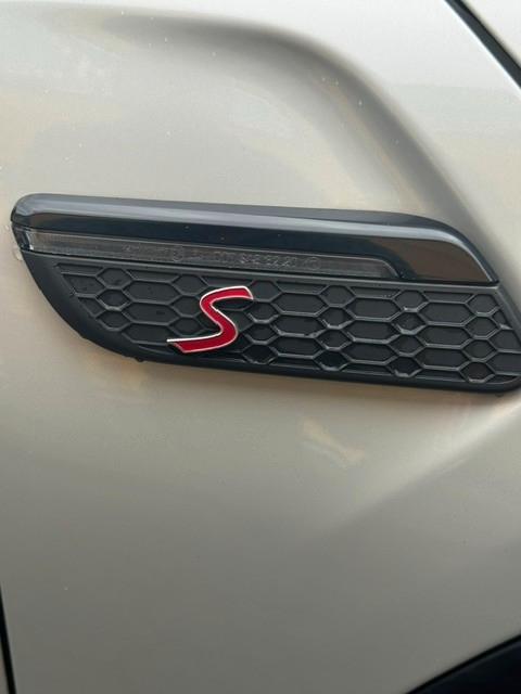 MINI Cooper S Cabrio JCW