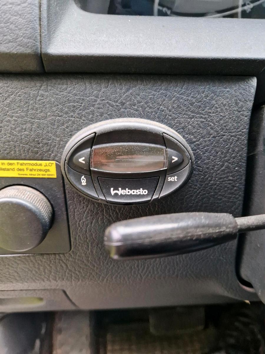 Kia Sorento 2008 — photo 8