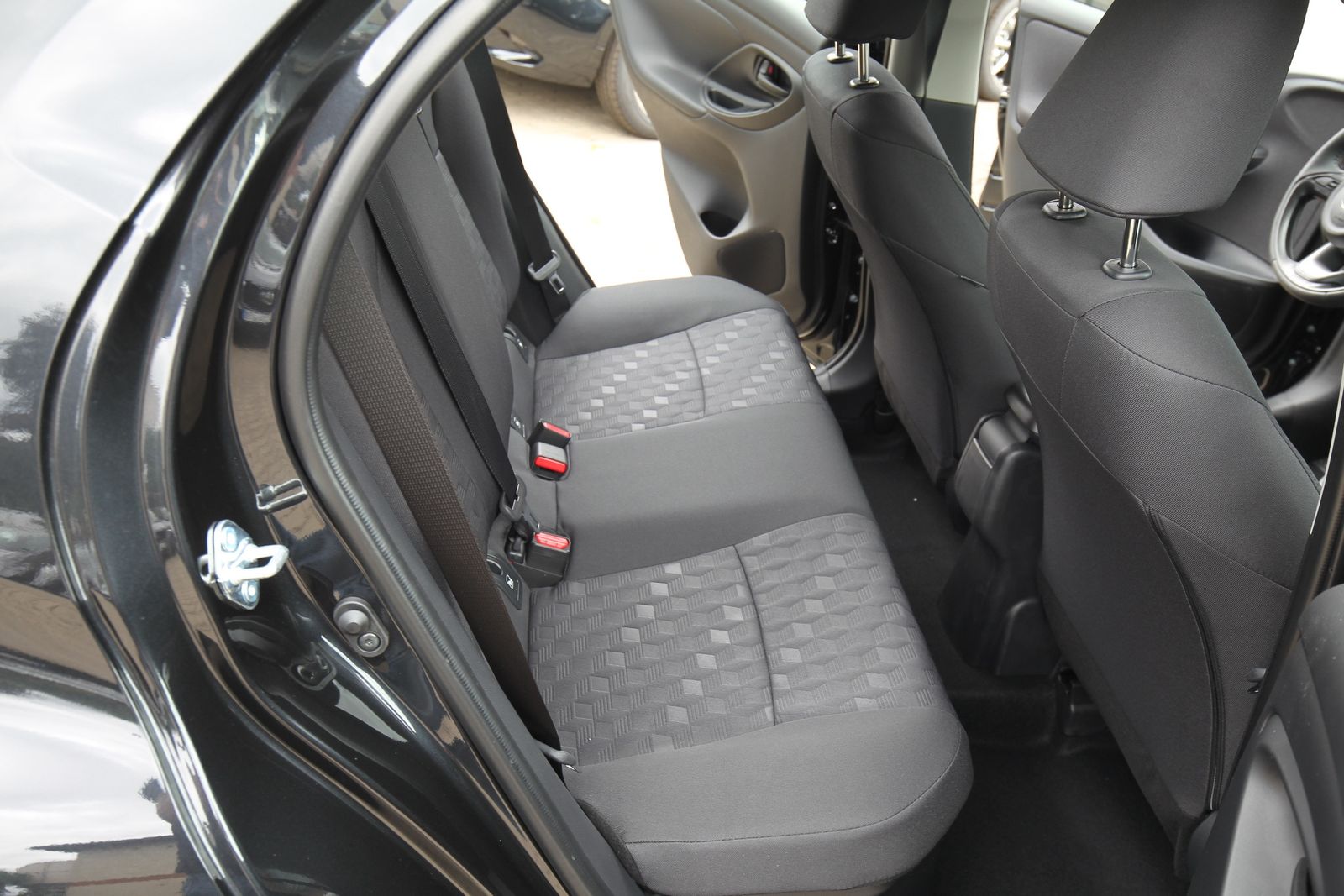 Mazda 2 Hybrid - Bild 18