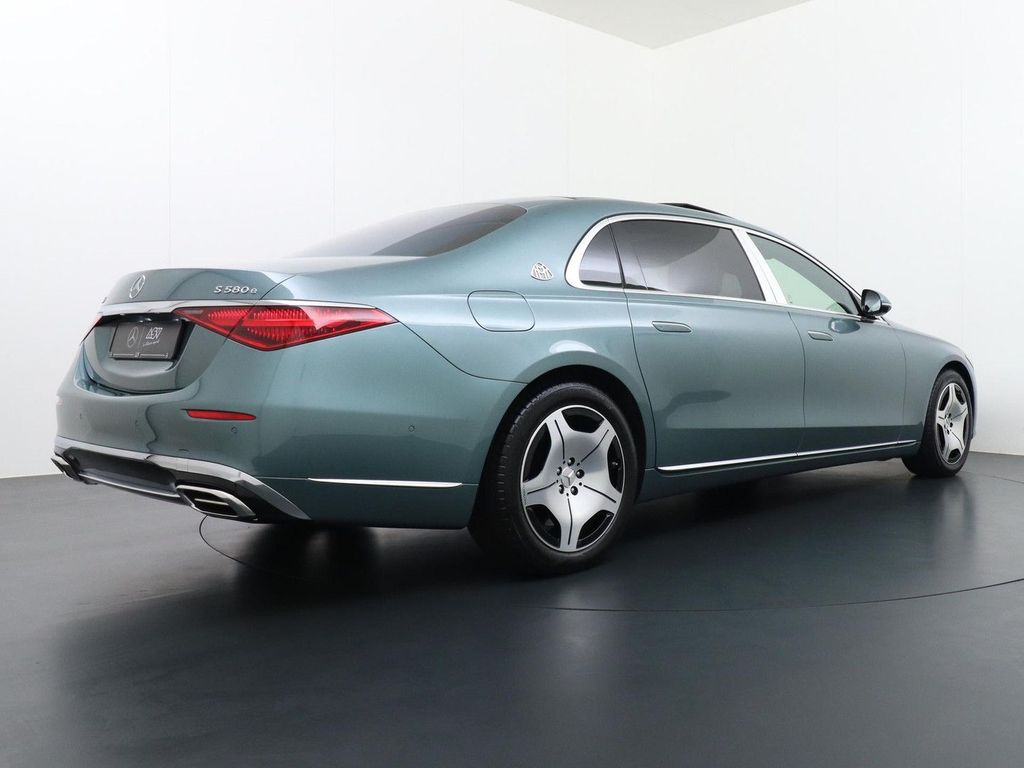 Mercedes-Benz S 580 e 4MATIC Maybach achteras besturing, Manuf