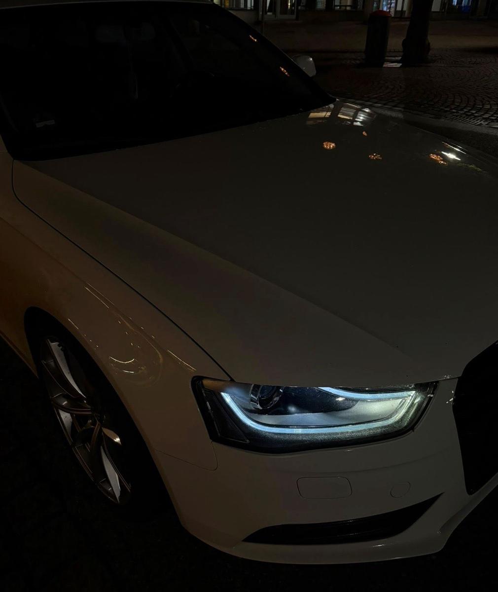 Audi A4 2012 — вигляд ззаду