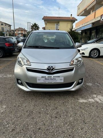 Toyota TOYOTA Verso-S 1.4D MMT Style