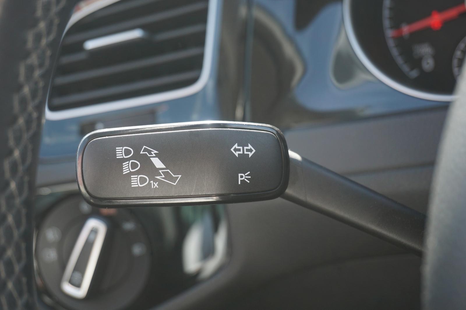 Volkswagen Golf VII Variant 1.5 TSI Highline DSG LED Kamera, миниатюра 24