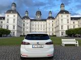 BMW 218i AT HARMAN KARDON GARANTIE 8-FACH REIFEN LED
