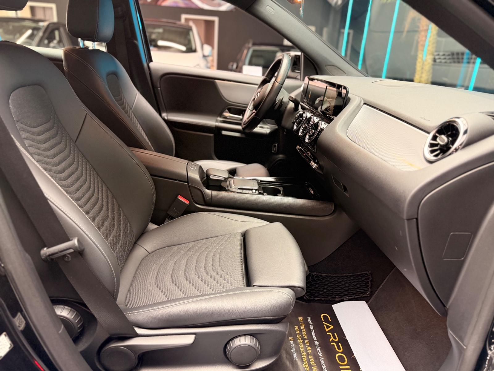 Mercedes-Benz GLA LED/BT/Navi/T-Leder/AHK/Virtual/CAM, миниатюра 28
