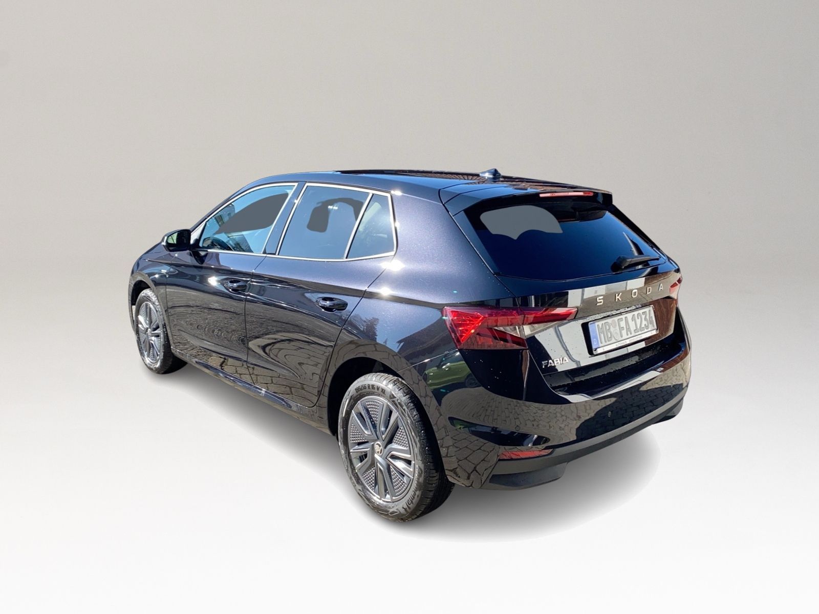 Fabia 1.0 TSI Drive, ACC, Winter+, LED. Climatro