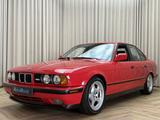 BMW M5 5-serie E34 3.6 - 5-Speed Manual / Brillantro - BMW M5: E34