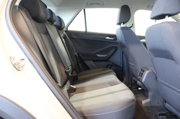 Volkswagen T-Roc 1.5 TSI Life AID+CARPLAY+LED+AHK