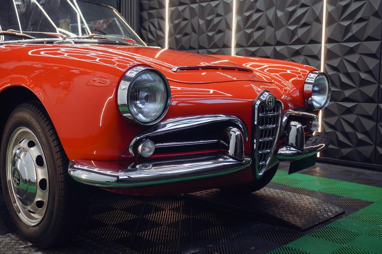 Alfa Romeo Giulia Spider 1600, 92 PS, TÜV neu, H-Kennz.