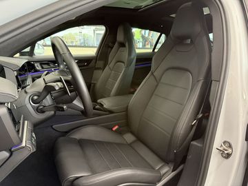 Porsche Panamera - 11