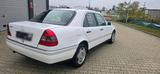 Mercedes-Benz C180 Automatik - Mercedes-Benz 180 aus dem Jahr 1994