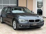 BMW 330 d xDrive Sport Line*AHK*LED*Head-Up - BMW 330: Kombi, 330d