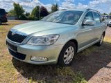 Skoda Octavia Combi Ambiente - Skoda Octavia aus 2009: Kombi