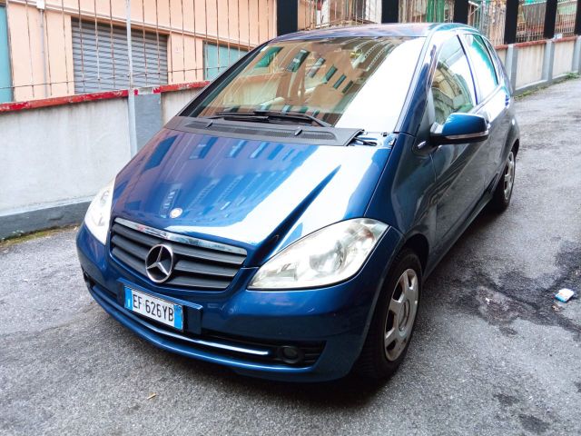 Mercedes-Benz Mercedes-benz A 160 A 180 BlueEFFICIENCY Executi