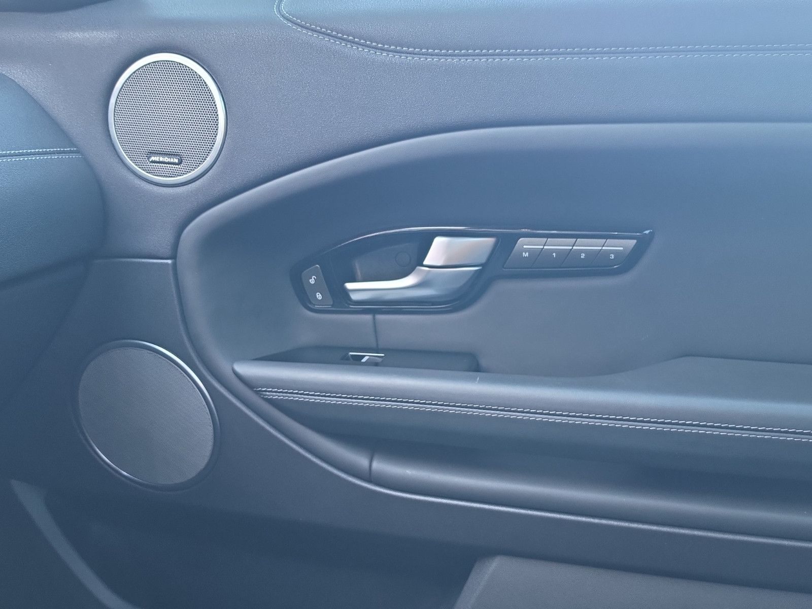 Fahrzeugabbildung Land Rover Range Rover Evoque HSE Dynamic