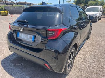 Toyota Yaris - 10