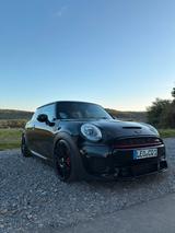 MINI John Cooper Works - Service NEU - KW - OZ Felgen - scheckheftgepflegte MINI John Cooper Works