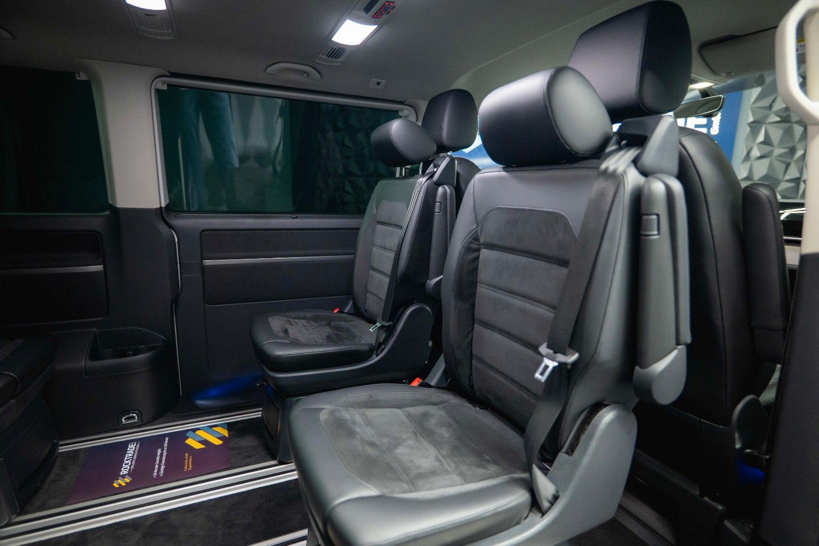 Fahrzeugabbildung Volkswagen T6 Multivan Generation Six *LED*Memory*ACC*