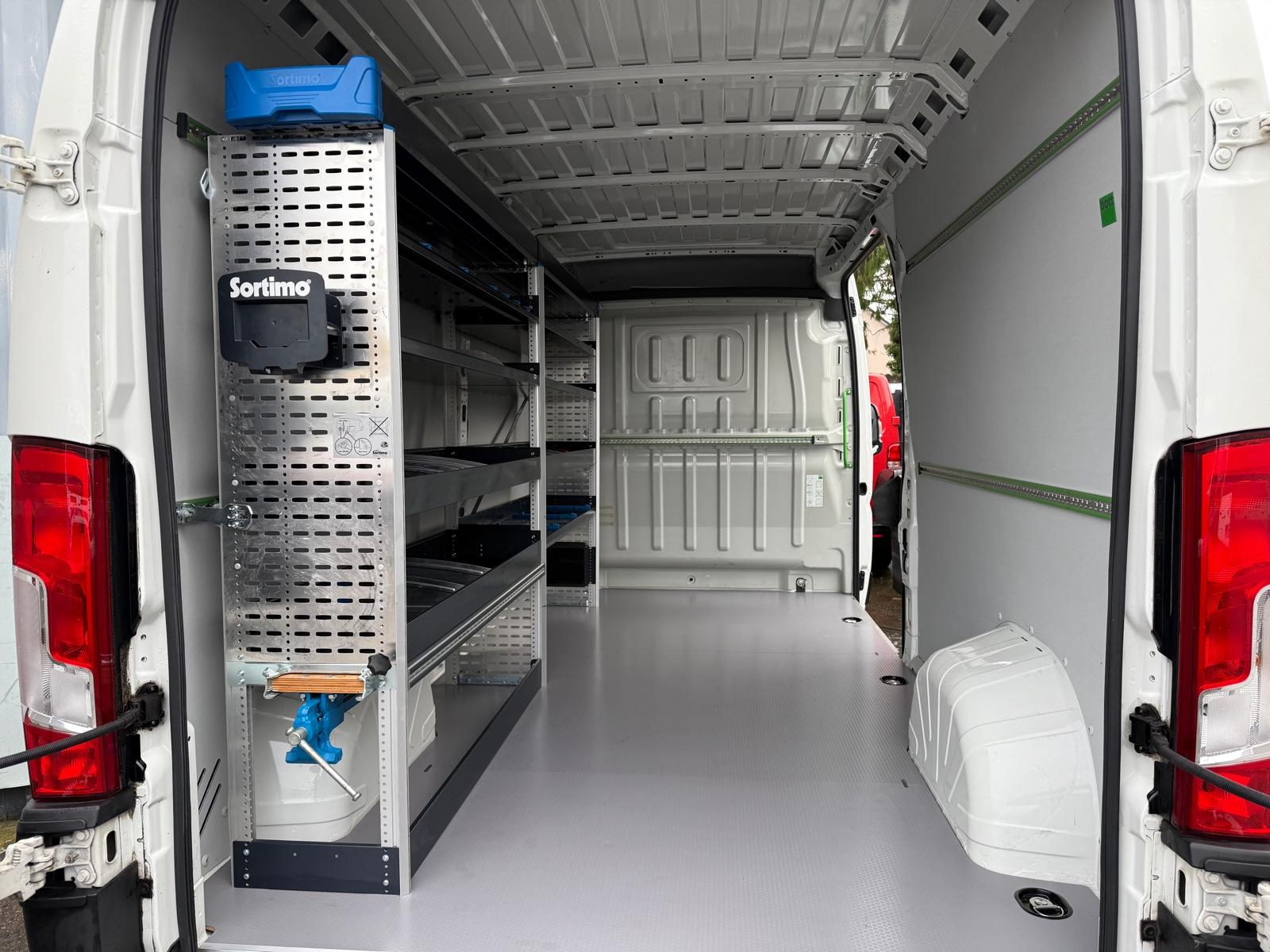 Peugeot Boxer  335 L3H2 Pro BlueHDi 140 S Sortimo Regal