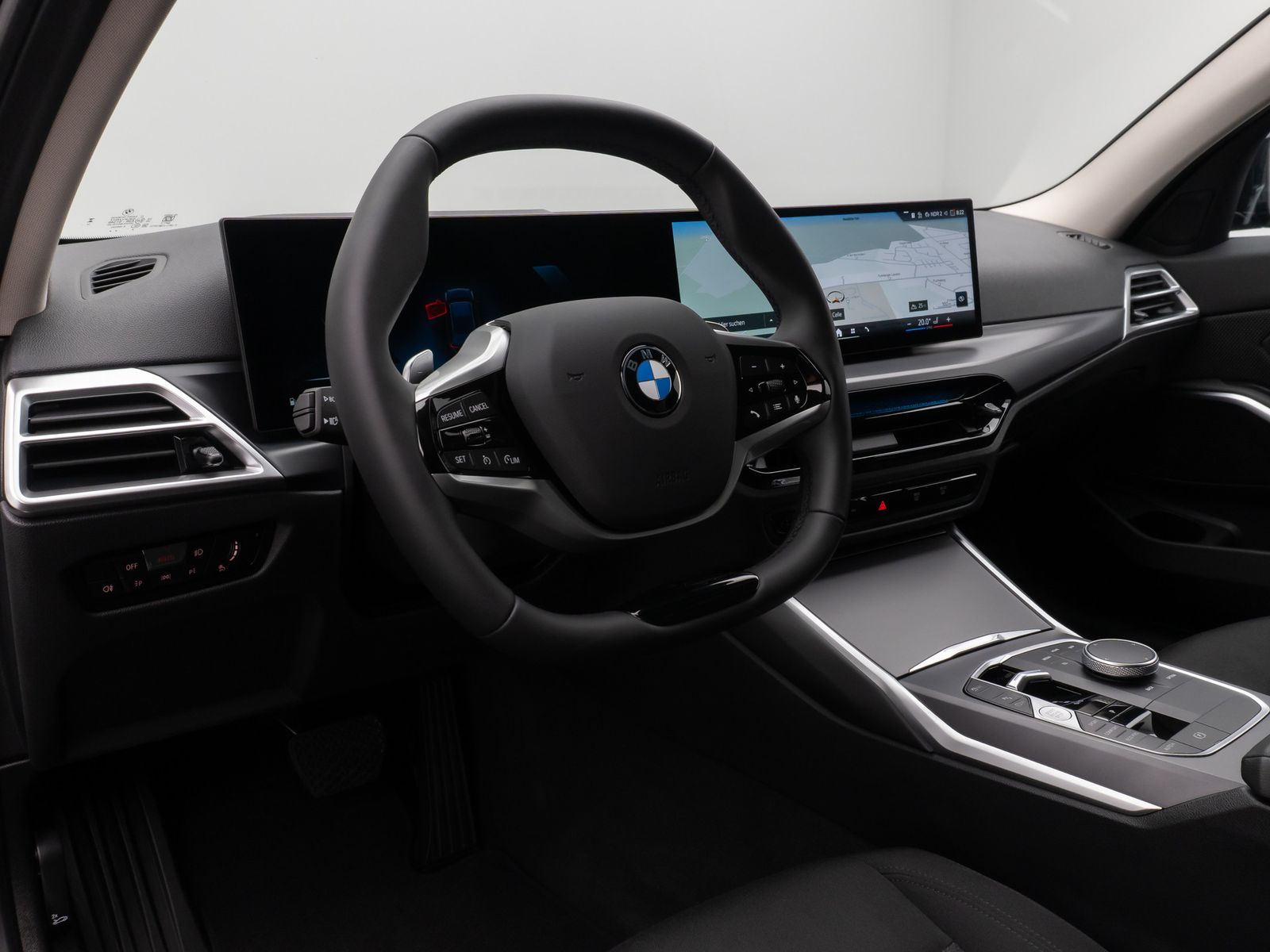 Fahrzeugabbildung BMW 318i Kamera DAB HiFi Widscreen DrivAssist Alarm