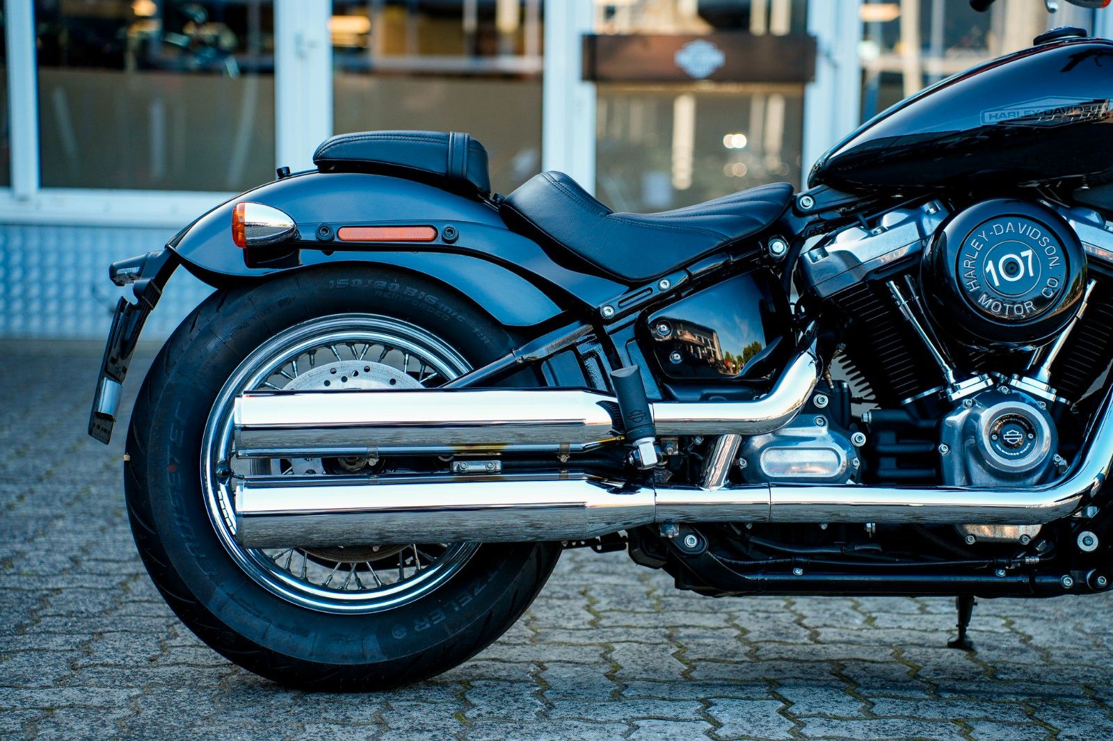 Fahrzeugabbildung Harley-Davidson FXST Softail Standard 107 cui - Soziuskit