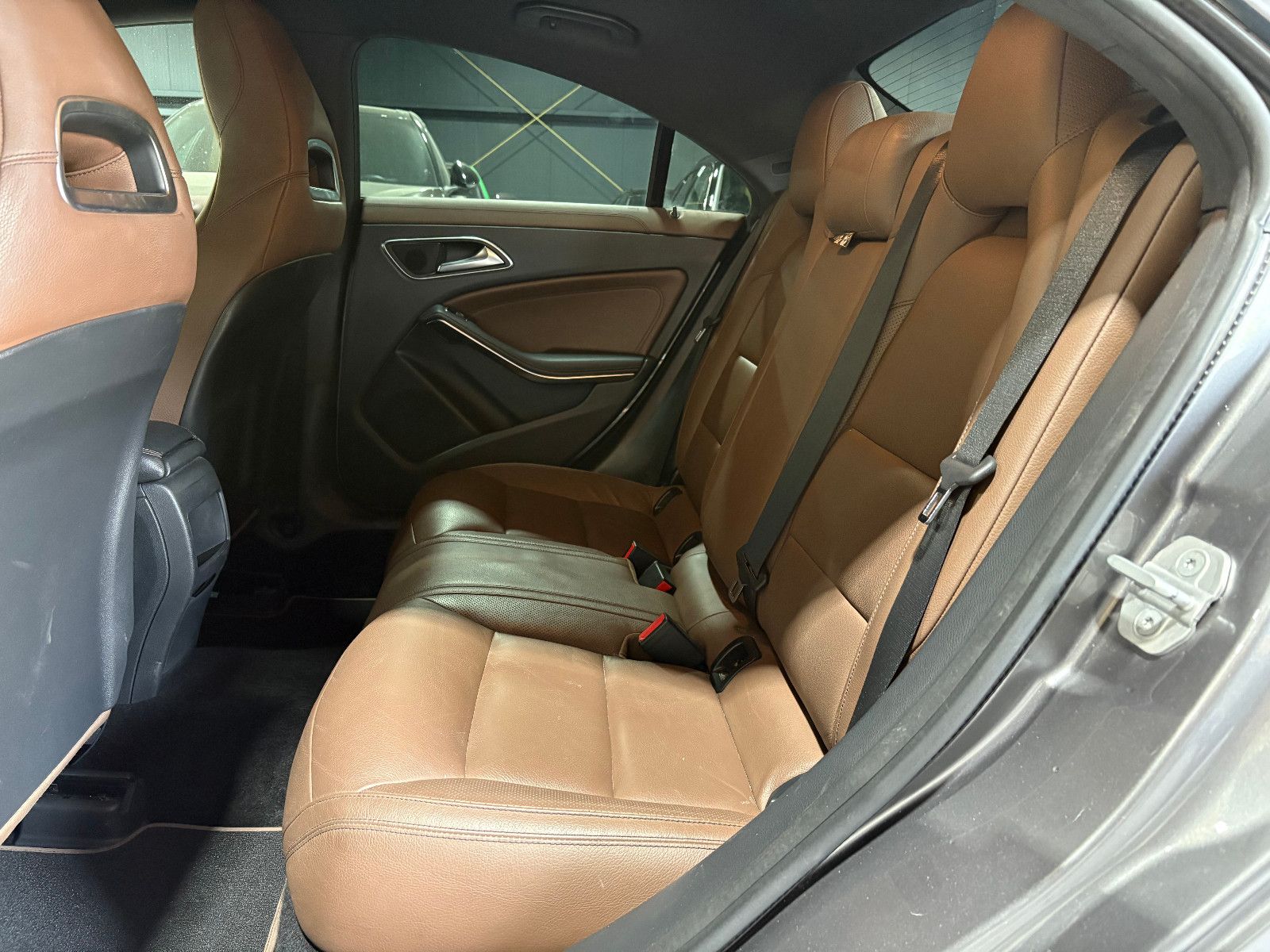 Fahrzeugabbildung Mercedes-Benz CLA 250/KAMERA/SHZ/NAVI/AMG-LINE/KLIMA/TEMPOMAT