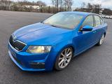 Skoda Octavia 2.0 220PS Lim. RS 54888 - Skoda Octavia: 2.5