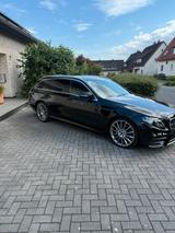 Mercedes-Benz E 200d T Modell AMG -Line - Mercedes-Benz E 200 in Bielefeld