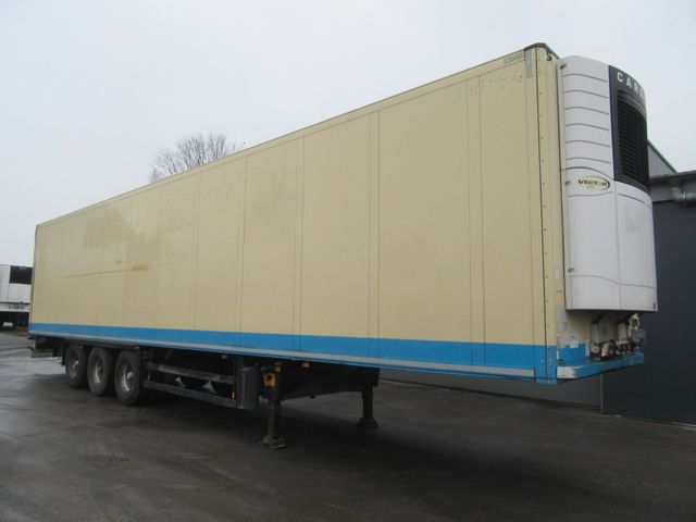 Schmitz Cargobull SKO 24 FP60 Cool Achslift Doppelstock 70 %Reifen