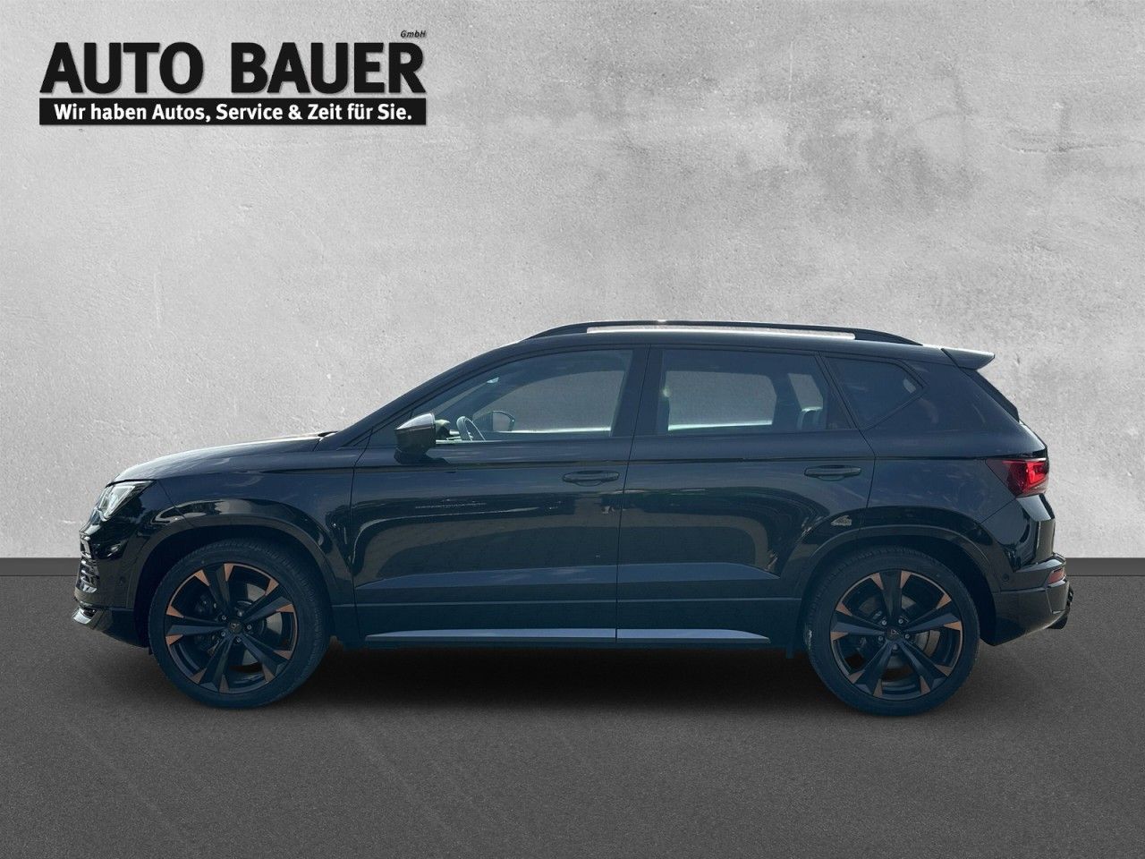 Fahrzeugabbildung CUPRA Ateca 2.0 TSI 221 kW (300 PS) 7-Gang DSG 4Drive - mit KI generiert/bearbeitet