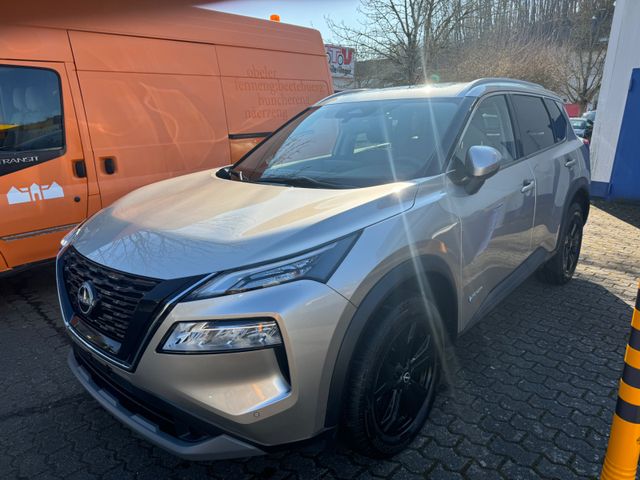 Nissan X-Trail e-Power e-4orce  Panorama+LED+AHK+LED