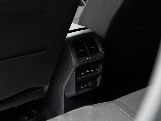 Tiguan Elegance TDI DSG IQ.LIGHT AHK Standhzg.