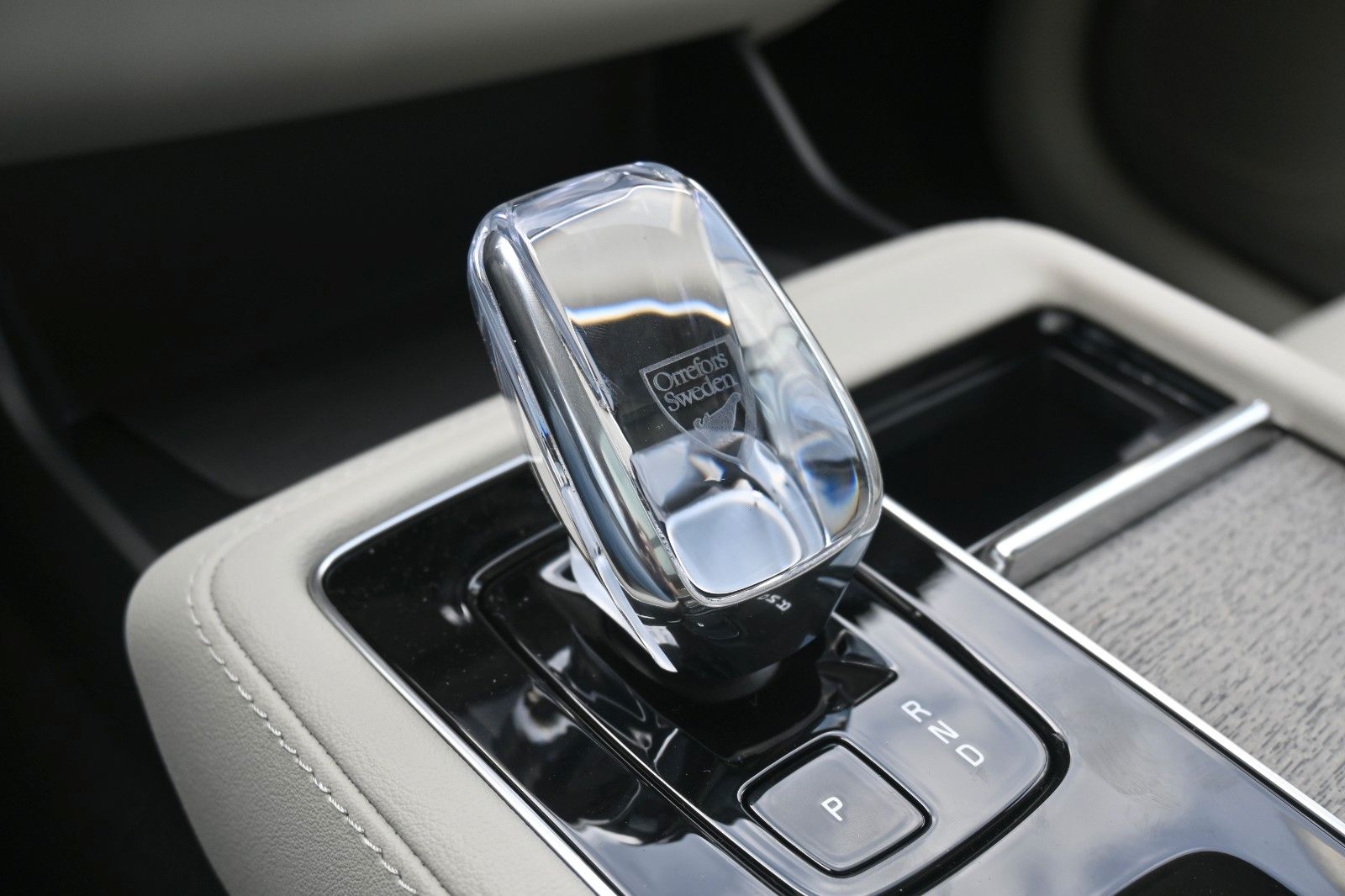 Fahrzeugabbildung Volvo XC90 T8 0,5% UltraBlack*STDHZG*360°*LUFT*ACC*AHK