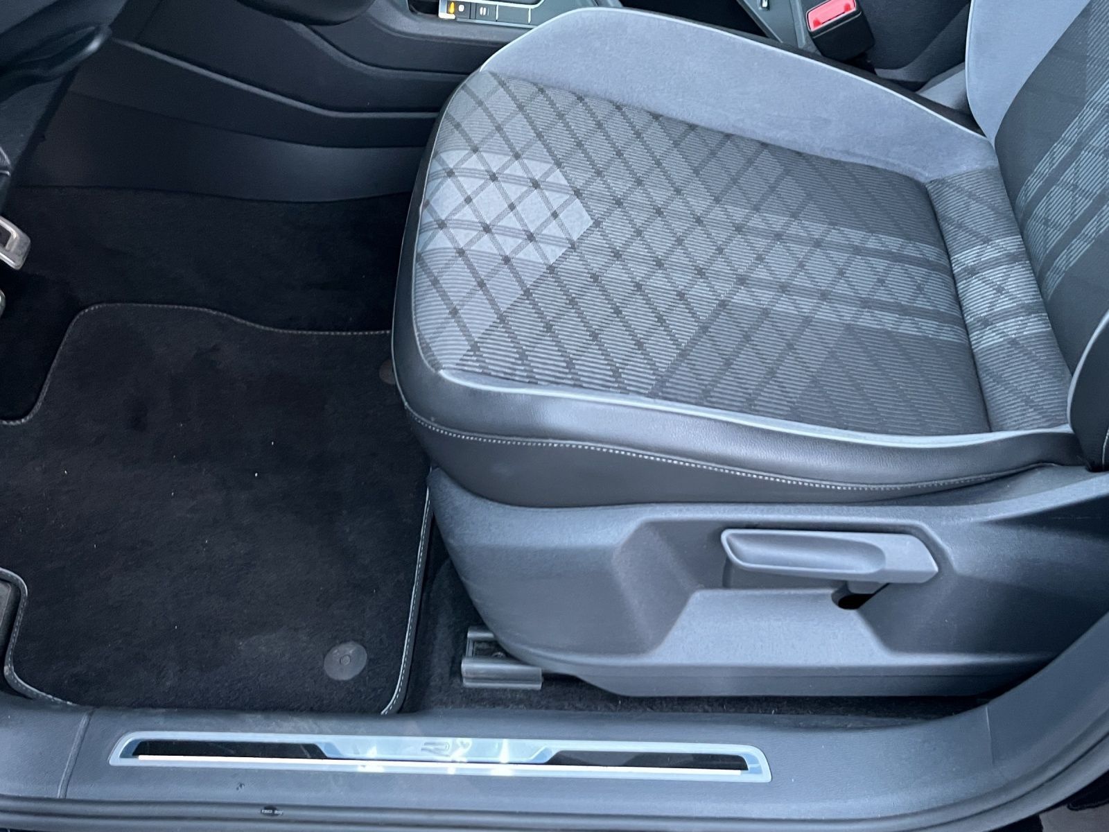 Volkswagen Tiguan - Bild 21