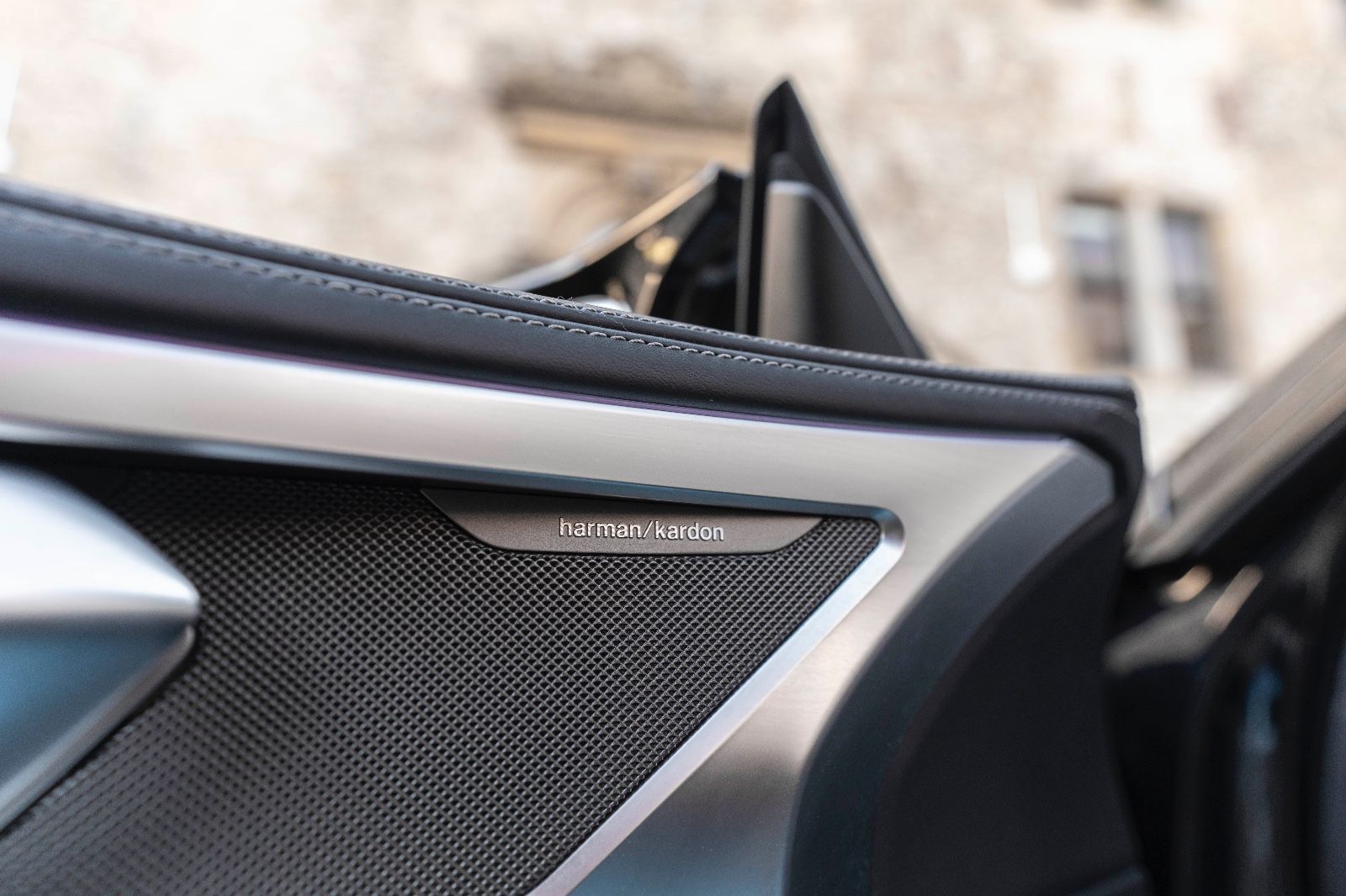 Fahrzeugabbildung BMW M850 i xDrive M-TECHNIC H&K LED 360° CABRIO TOTW