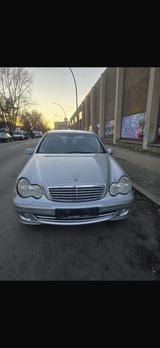 Mercedes-Benz Mercedes 200 k - gebrauchte Mercedes-Benz C 200 aus dem Jahr 2003