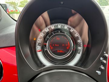 Fahrzeugabbildung Fiat 500 Dolcevita DAB UConnect Klima PDC uvm.