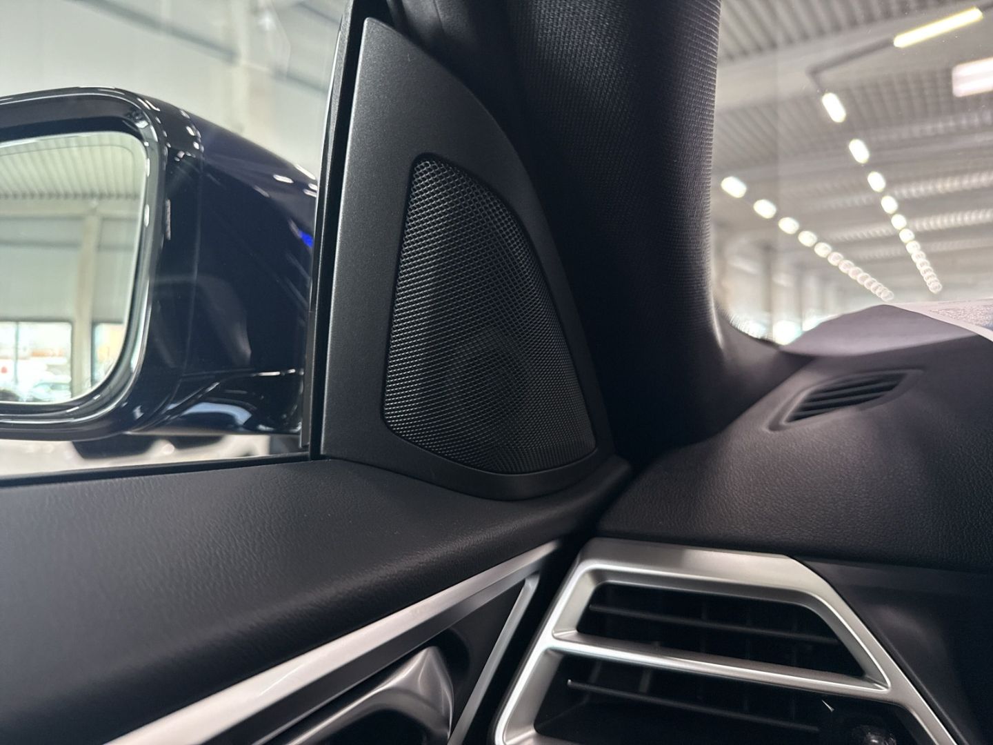 BMW i4 - Bild 18