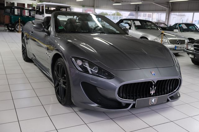 Fahrzeugabbildung Maserati GranCabrio 4.7 V8 Sport/Deutsch/SH lückenlos