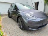 Tesla Model Y  Top gepflegt und Unfallfrei