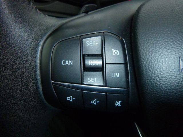 Fahrzeugabbildung Ford Focus 1,5 EcoBoost Lim >AUT/NAVI/Sitzheiz/PDC<