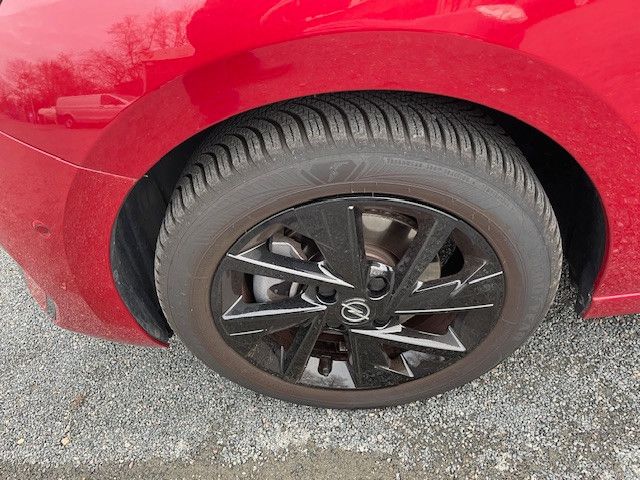 Fahrzeugabbildung Opel Corsa F 1.2 Turbo GS 74KW