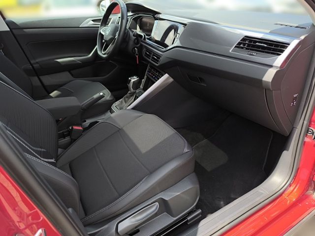 Fahrzeugabbildung Volkswagen Taigo 1.0 TSI OPF DSG Style IQ.LIGHT NAVI "PRO"
