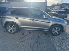 Fahrzeugabbildung Peugeot 4008 Allure 4WD Scheckheftgepflegt Standheizung