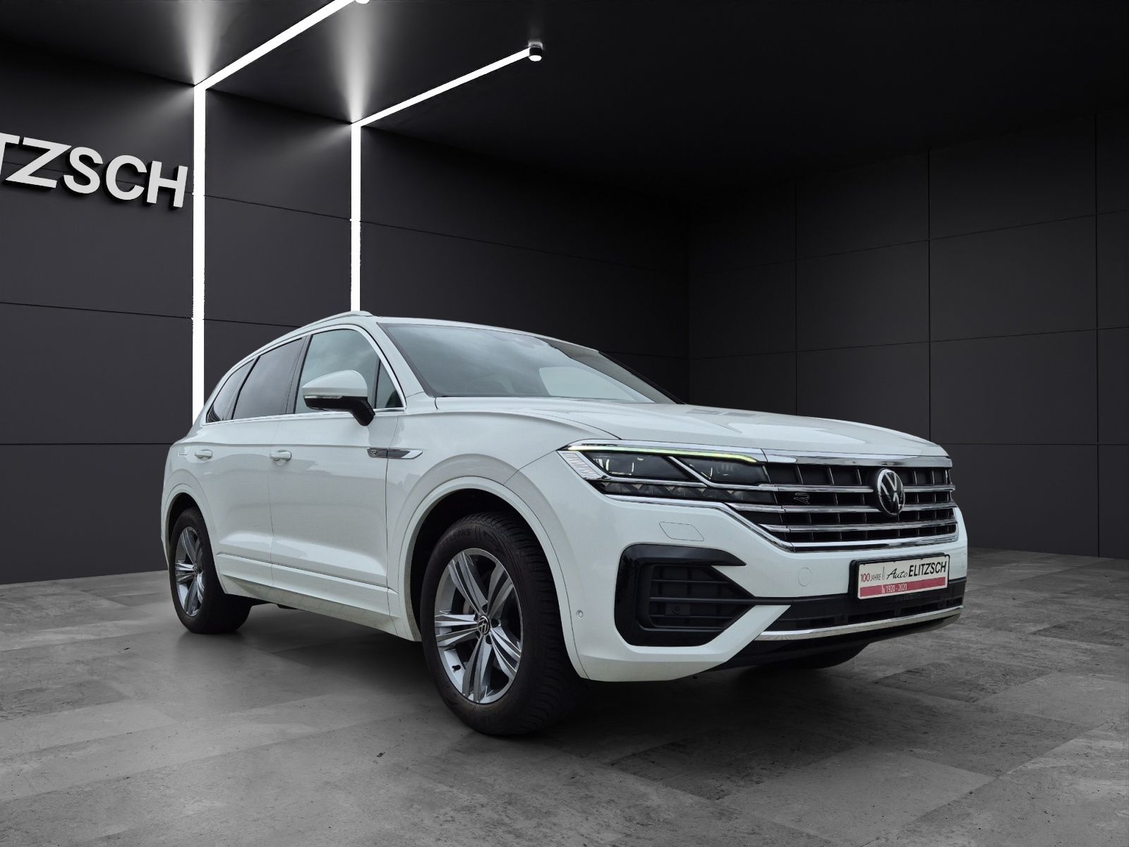 Fahrzeugabbildung Volkswagen Touareg TDI R-Line 4M Matrix Luft Navi Pano Lede