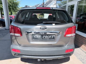 KIA Sorento - 8